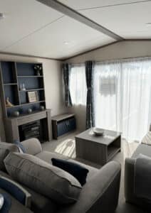 regal retreat 2023 b6 lounge02