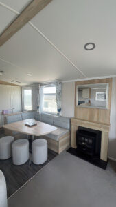 t18 2020 swift burgundy dining area