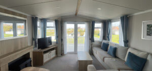 t18 2020 swift burgundy lounge