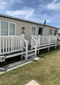 atlas amethyst 2017 b16 front of caravan