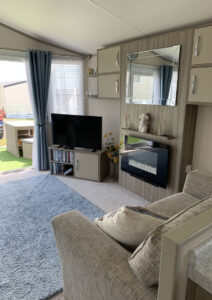 atlas amethyst 2017 b16 living area