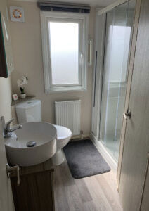 atlas amethyst 2017 b16 main bathroom